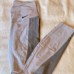 Nike leggings